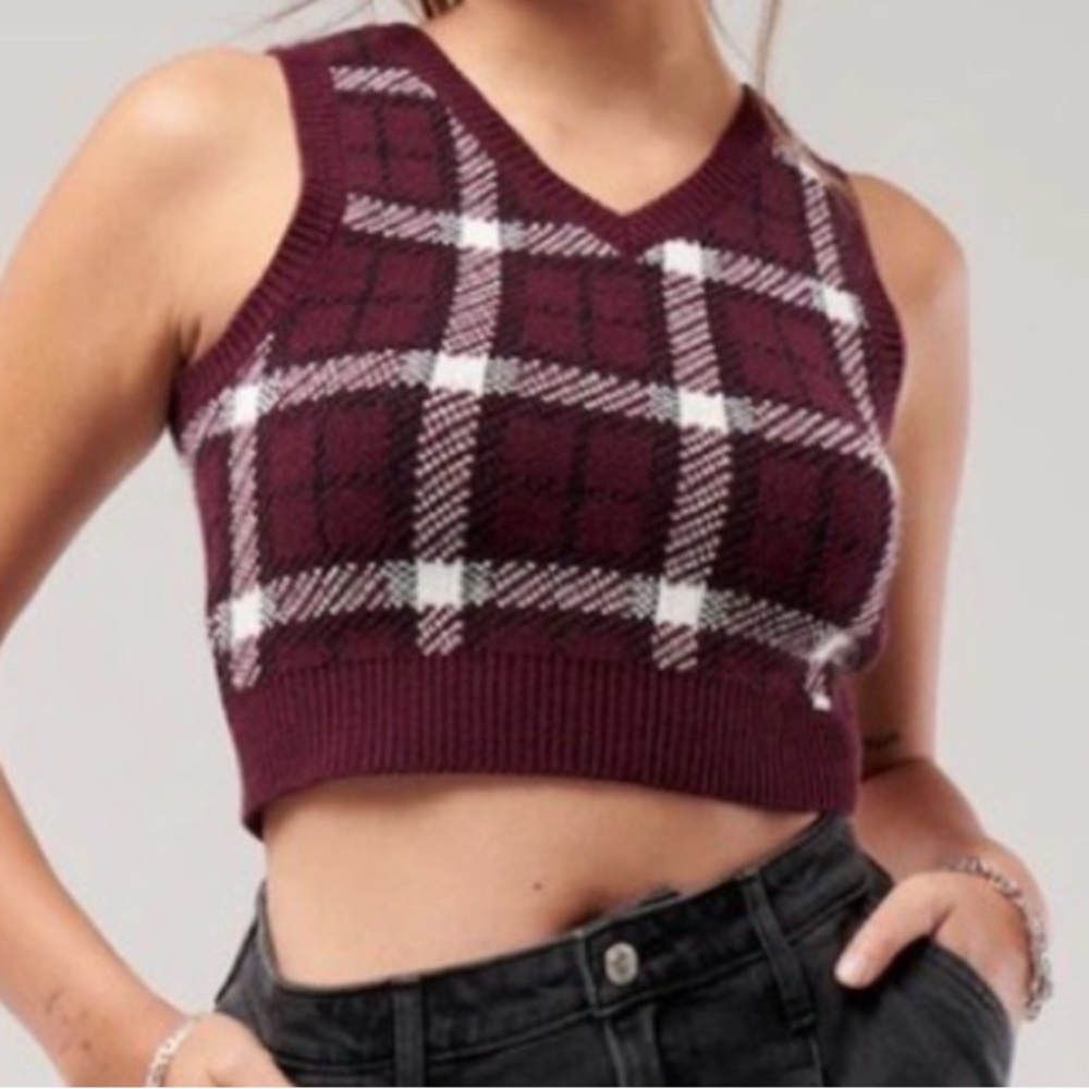 Plaid Burgundy Sleeveless Sweater Vest Top